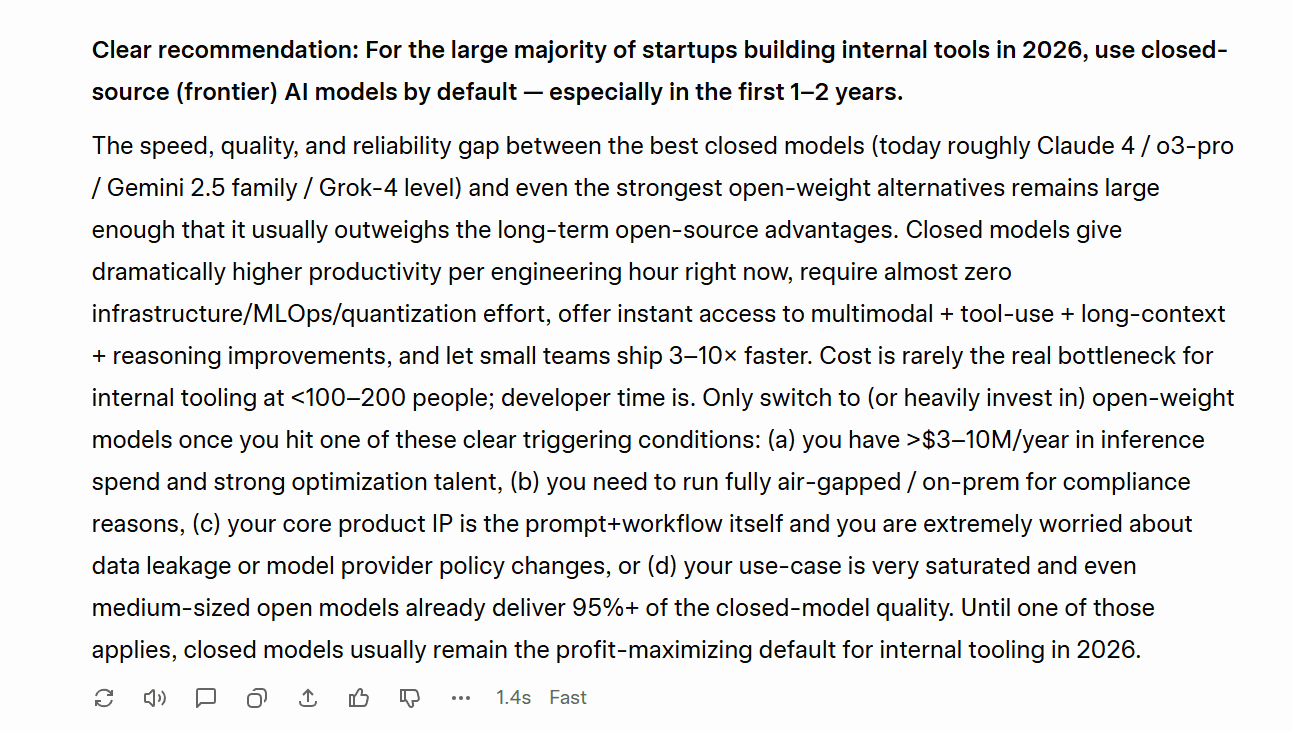 La seconda risposta di Grok si è espressa a favore del codice chiuso, rivelando che Grok non è coerente. La seconda risposta di Grok allo stesso prompt si contraddice, raccomandando i modelli a codice chiuso come opzione predefinita per le startup.